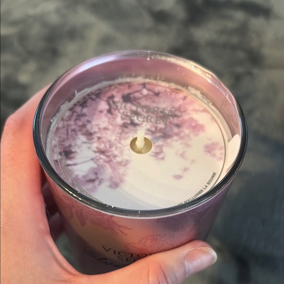 Victoria's Secret Pink and Purple Candle Duo - Picture 2 of 3